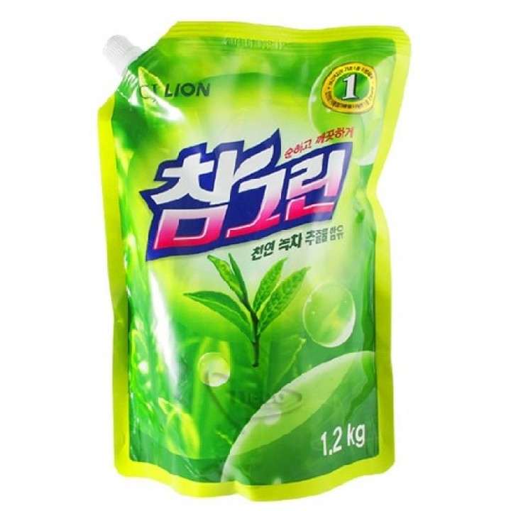 LION CHARMGREEN Средство для мытья посуды, овощей и фруктов (зеленый чай) 1.2kg spout refill
